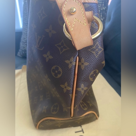 SOLD- Louis Vuitton Delightful, PM Monogram - Picture 9 of 16